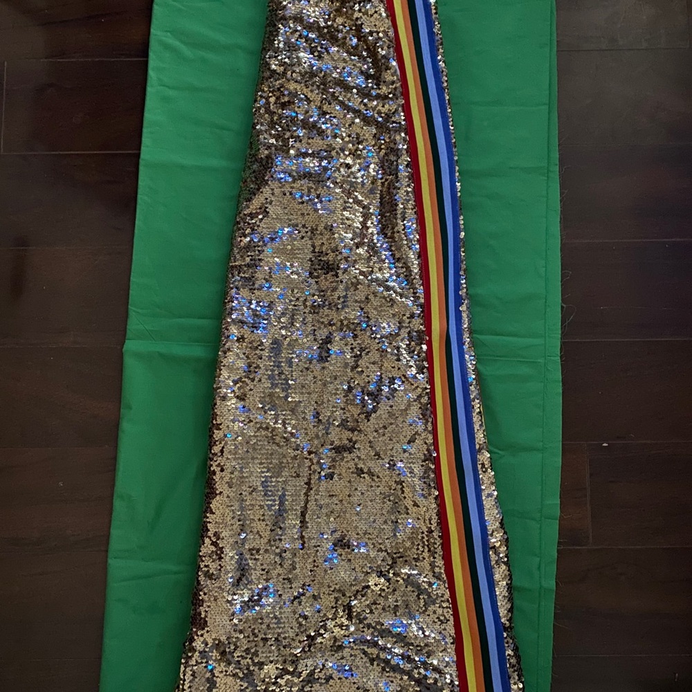 Great for the holiday!!!Gold sequins pants!! NEW!!!!